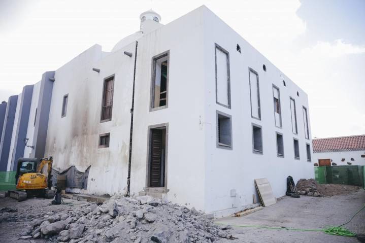 Las obras en la iglesia de Santa Lucía, con el 70% de micropilotes colocados