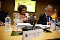 Montero anuncia una reforma del sistema de financiación "para todas las comunidades" pero "contemplará singularidades"