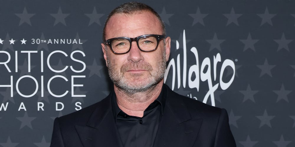 Liev Schreiber Hospitalized, Doctors Running Tests (Report) | Liev Schreiber 