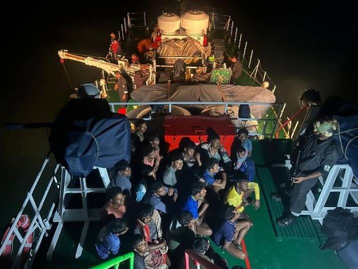 Indian Coast Guard detains Bangladeshi fishing vessel with 28 crew members