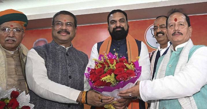 Bihar Samrat Choudhary, Vijay Sinha likely to remain Nitish's deputies