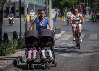 SCJN abre pensión del IMSS a cuidadores y no solo a familiares directos
