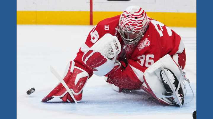 Samuelsson's OT goal lifts Sabres past Red Wings, 5-4, for first road win of season