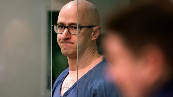 No prison for ex-Alaska pilot who tried to cut engines