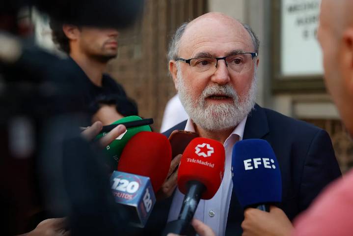 El presidente de Tragsa se guarda desde septiembre el informe clave del 'caso Jéssica' que anunció ante el Senado