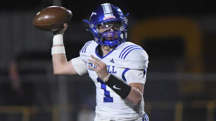 Freshman QB Allen shows advanced poise in Farwell's win over Sudan