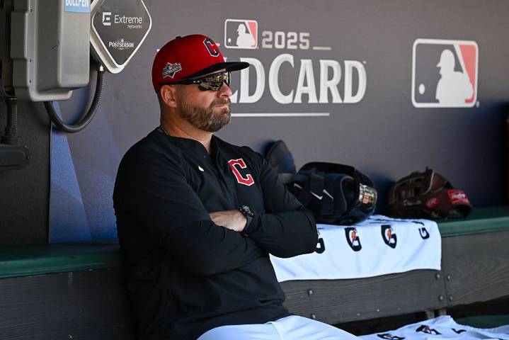 Stephen Vogt chasing history: Could Guardians manager win unprecedented back