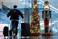 FAA lifts all shutdown-related flight restrictions. What’s the outlook for holiday travel?