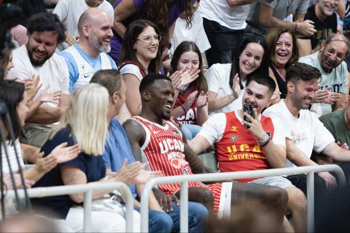 Deportes | El UCAM CB vende en el Palacio entradas para su partido del día 6 en Burgos