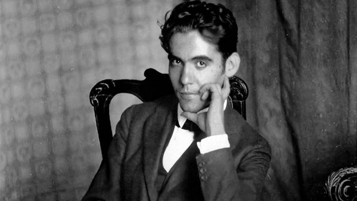 Hallan imágenes inéditas del poeta Federico García Lorca
