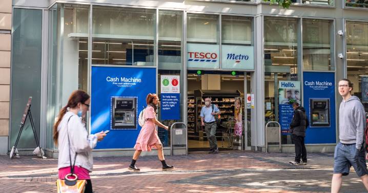 Tesco makes announcement for all shoppers before Christmas