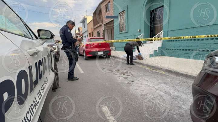 Muere frente a templo en el centro de Saltillo
