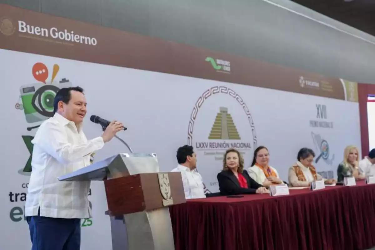 Joaquín Díaz Mena ratifica liderazgo de Yucatán en materia de transparencia y combate a la corrupción