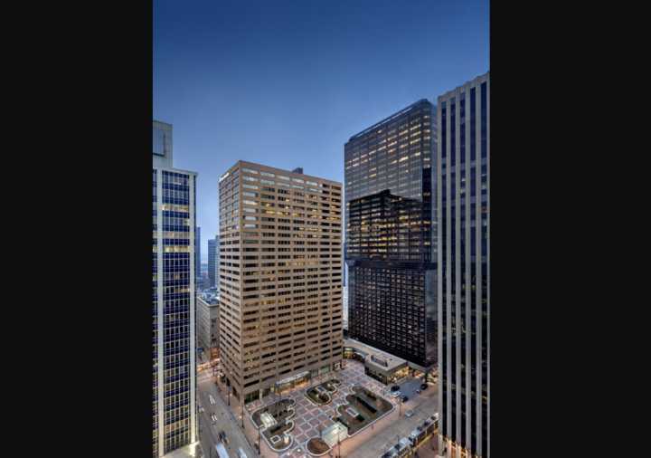 Brookfield Properties sells downtown Denver office towers at $340M loss