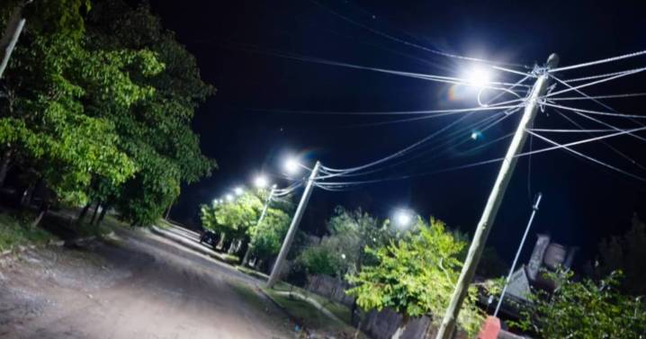 El municipio repone luminarias vandalizadas y refuerza el alumbrado en la zona norte de Rosario de Lerma