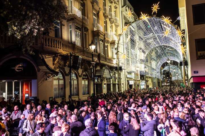 Ya hay fecha para el encendido del alumbrado navideño