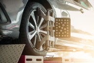¿Cuándo es necesario hacerlo? Guía para principiantes: qué es la alineación y balanceo de los neumáticos