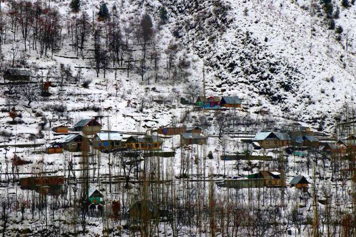 Shopian’s Higher Reaches Receive Light Snow; No Major Weather Expected Till Dec 9: MeT