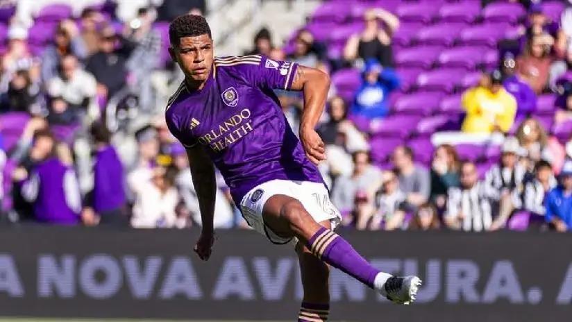 No se mueve: Wilder Cartagena renovó un año más con Orlando City