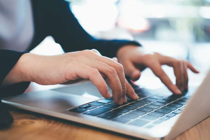 Un agente de policía pasa de detective a creador de vídeos virales