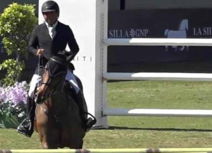 Suben mexicanos al podio