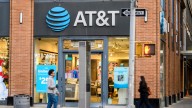 AT&T falsely promised “everyone” a free iPhone, ad