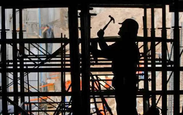 Iniciaron y no terminaron: más de 500 obras públicas  estarían abandonadas pese a haber recibido fondos