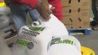 Connecting Indianapolis families with food for the holidays