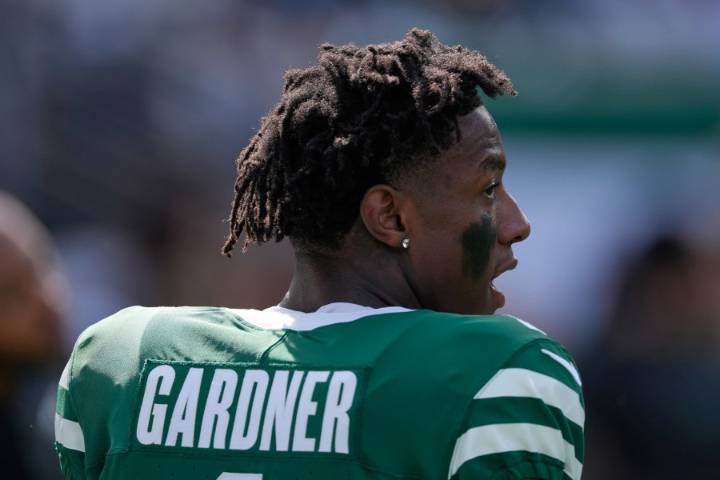 Colts send 2 1st-round picks to Jets for CB Sauce Gardner
