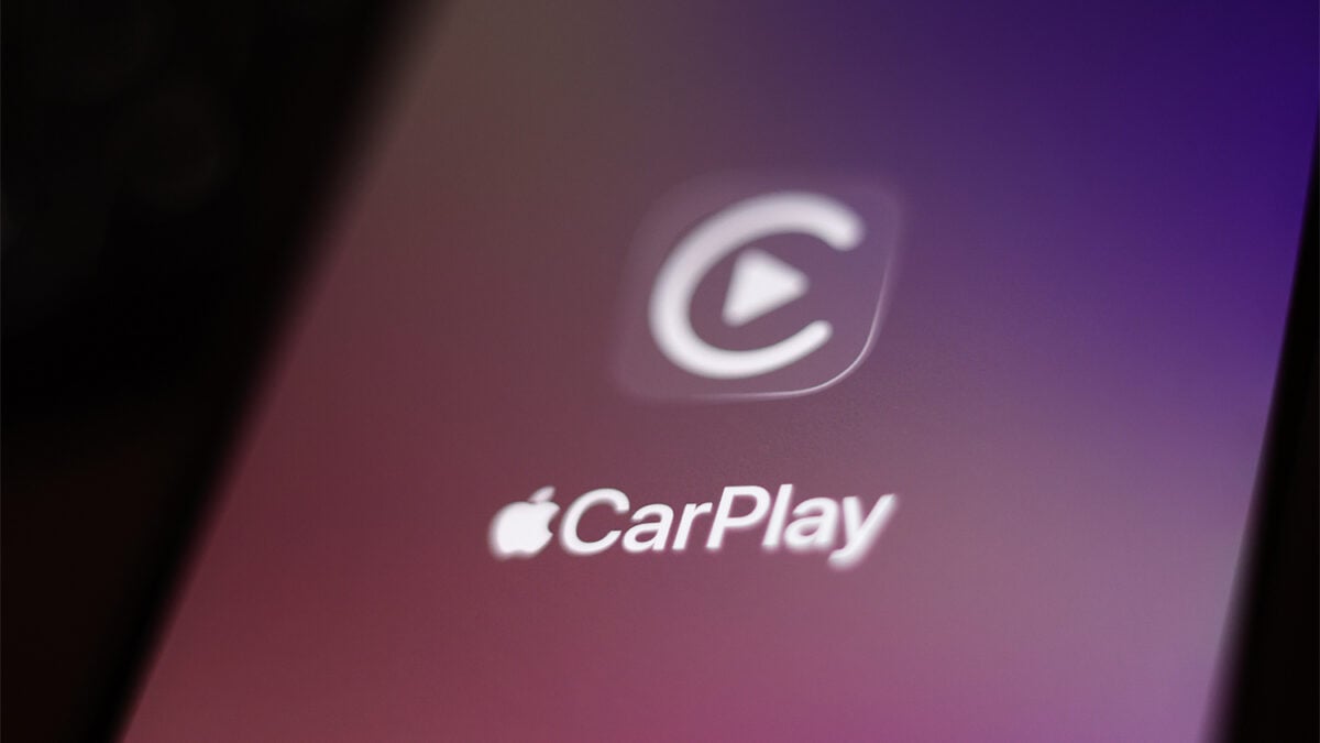 Tesla Reportedly Adding Apple CarPlay, Bucking Industry Trend