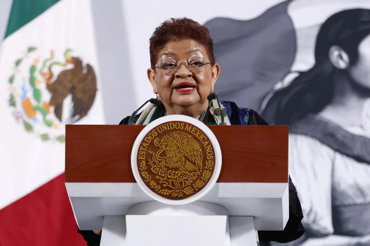 Alejandro Gertz Manero dejó a Ernestina Godoy temporalmente en su lugar