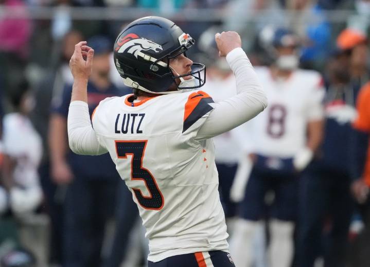 Deadspin | Broncos sign K Wil Lutz to 3-year contract extension