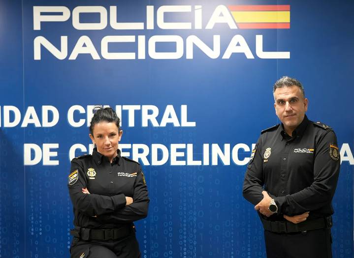 Las 377 muertes evitadas por Virginia, Óscar y su pionero equipo antisuicidios de la Policía Nacional