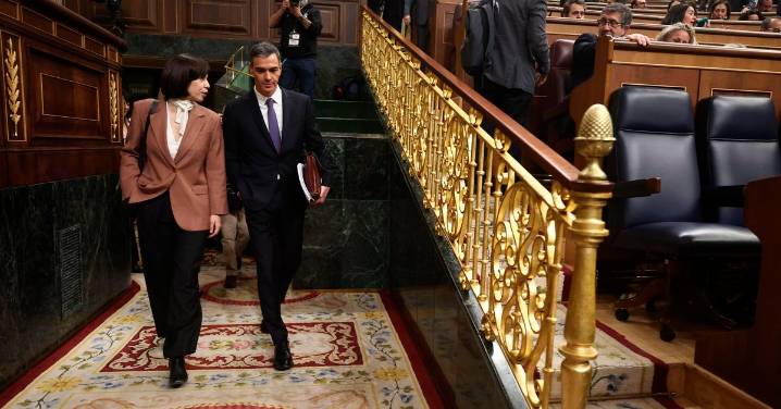 Pedro Sánchez lleva a Montefrío al Congreso de los Diputados: "Granada se está viendo privada de formarse en la pública"