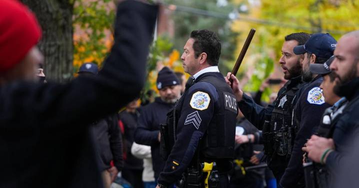 Chicago police respond to report of shots fired at federal agents amid immigration operations