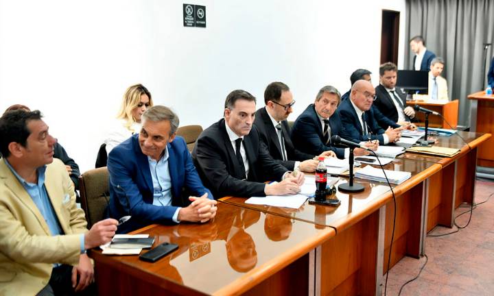 El 17 de marzo de 2026 se reanudará el juicio por la muerte de Maradona