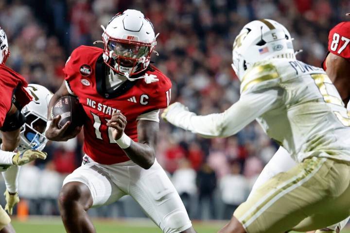 Scott, Bailey power NC State to 48-36 upset of No. 8 Georgia Tech for Yellow Jackets’ 1st loss