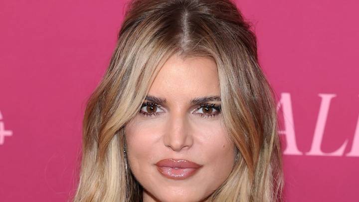 Jessica Simpson shares raw confession as she marks almost a decade of sobriety