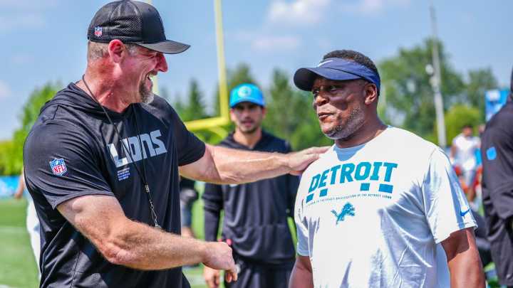Barry Sanders talks Detroit Lions football and NFL running backs