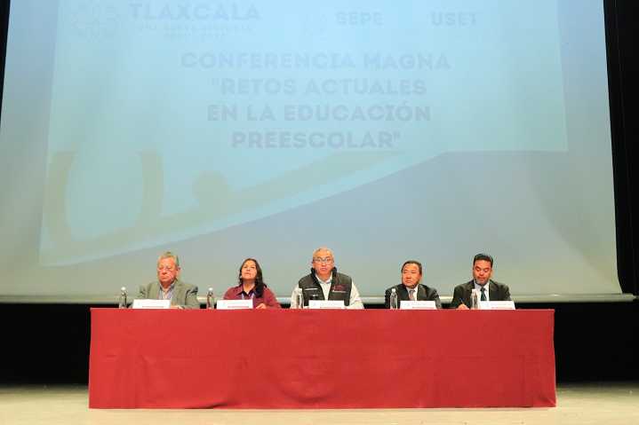 UATx y SEPE–USET fortalecen formación de educadoras con el foro “Retos actuales en la educación preescolar”