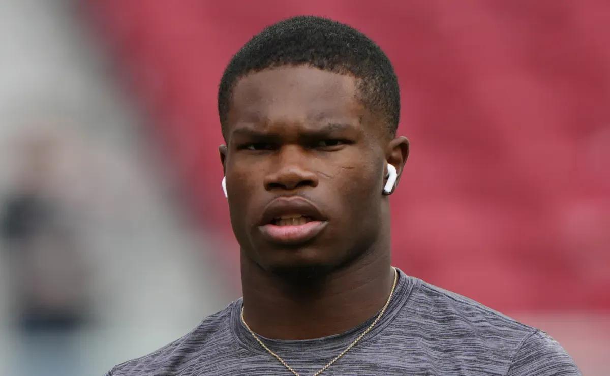 Jaguars quickly find replacement for Travis Hunter, provide key update on his knee injury