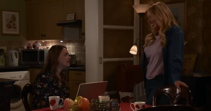 Coronation Street fans say 'when' as they make Tracy Barlow and Cassie Plummer prediction
