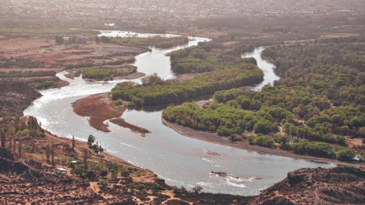 Tres menonitas oriundos de La Pampa fueron arrastrados por la corriente del río Negro