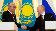 Kazajistán refuerza su alianza con Rusia tras unirse a los Acuerdos de Abraham de Trump