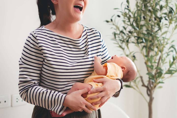 Woman Returns Friend's Newborn While Babysitting After Constant Calls