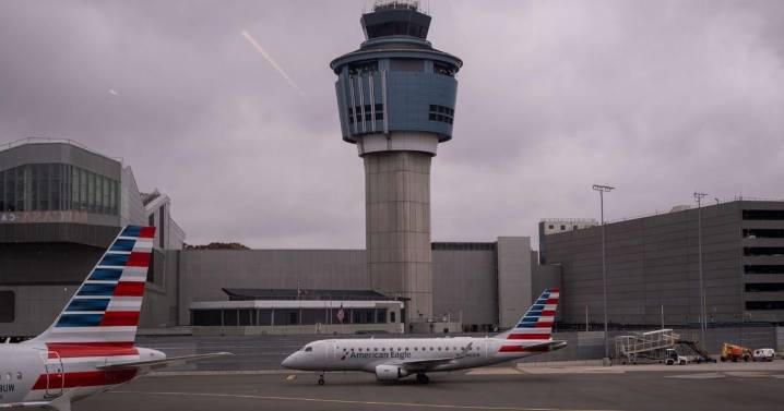 FAA takes first steps to restore flights after shutdown