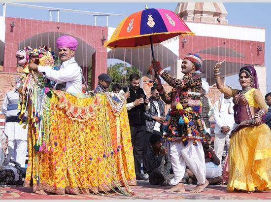 Folk rhythms enchant crowds at International Gita Mahotsav in Kurukshetra [ FULL VIEW ]