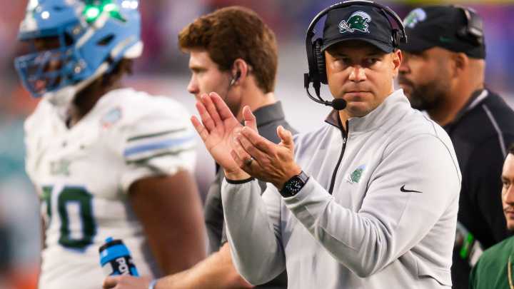 Jon Sumrall withdraws from Auburn search as Florida speculation ramps up