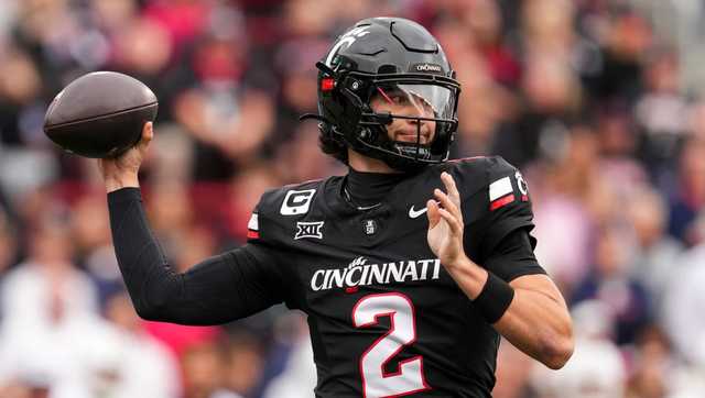 Cincinnati Bearcats fall in 30-24 loss against Arizona