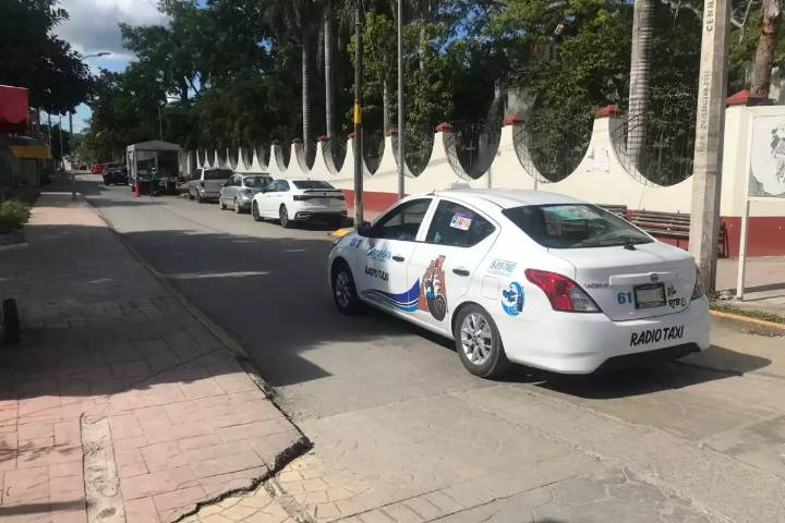 Taxis pirata de bacalar afectan a ruleteros locales de Bacalar ante falta de regulación